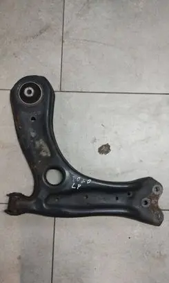 Volkswagen Polo V 6R Front lower control arm/wishbone E040