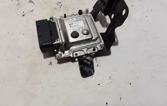 BMW 5 F10 F11 Adblue control unit 7390996