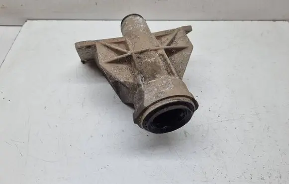BMW X1 E84 Driveshaft support bearing bracket 7575061 31507575061