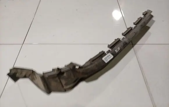 Fiat Grande Punto Front bumper mounting bracket 51750181