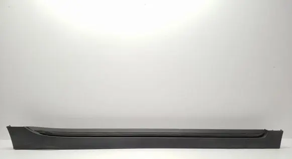 Chevrolet Volt I Sill 22810846