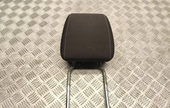 Ford Focus Front seat headrest