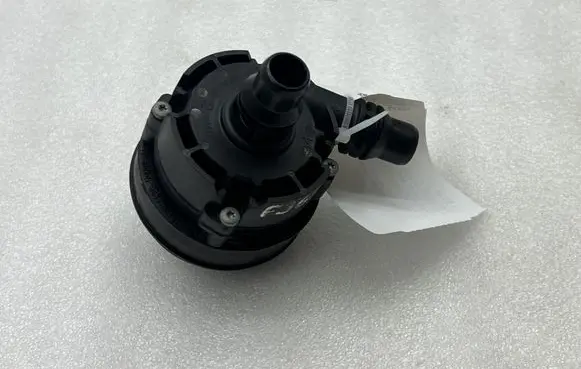 BMW 4 F36 Gran coupe Electric auxiliary coolant/water pump 9147359