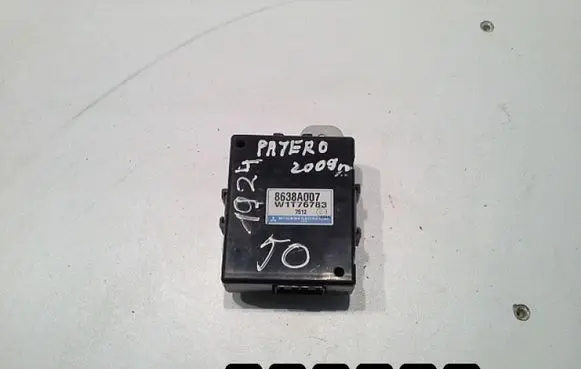 Mitsubishi Pajero Engine control unit/module 8638a007