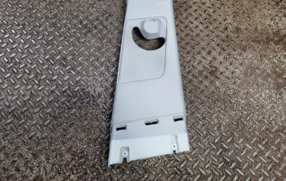 Land Rover Range Rover Evoque L538 (B) pillar trim (top) BJ32243A86AF