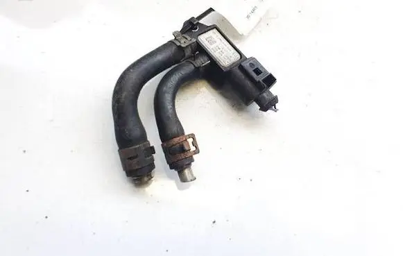 Volkswagen PASSAT B6 Exhaust gas pressure sensor 0281006006 059906051A