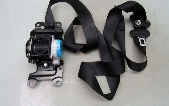 Mazda MX-30 Front seatbelt MX30