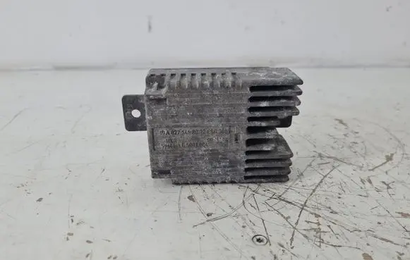 Mercedes-Benz A W168 Coolant fan relay A0275458032