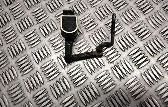 Mercedes-Benz ML W166 Rear air suspension level height sensor A0045429918