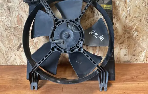 Chevrolet Nubira Electric radiator cooling fan 96553376 61R0024