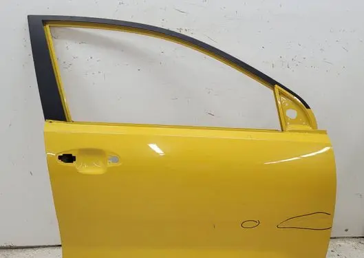 KIA Stonic Front door