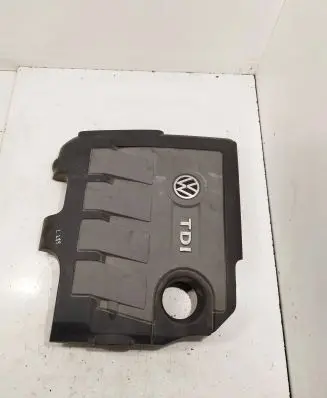 Volkswagen PASSAT B7 Engine cover (trim) 03l103925j
