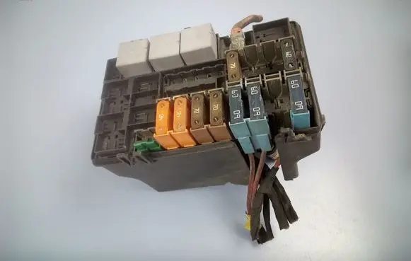 Renault Espace - Grand espace IV Fuse box set 8200166295 55RG1N1A5