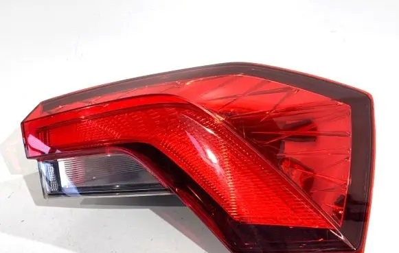 Skoda Kamiq Rear/tail lights 658945096
