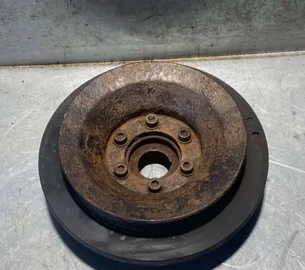 Mercedes-Benz E W124 Crankshaft pulley 6030300103