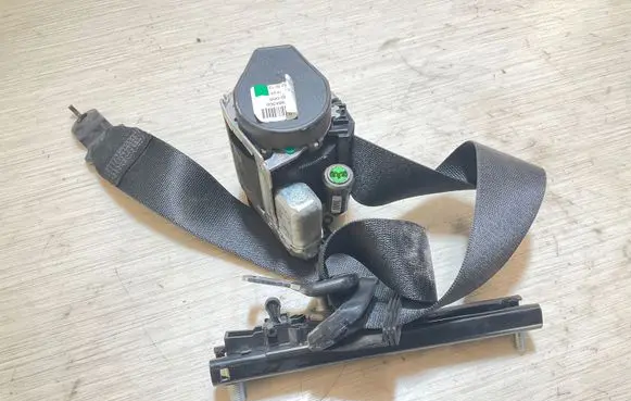 Mercedes-Benz Sprinter W906 Front seatbelt