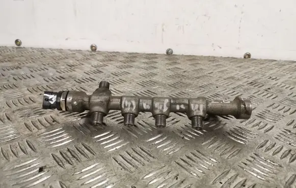 Opel Insignia A Fuel main line pipe 0445214221 0281006158