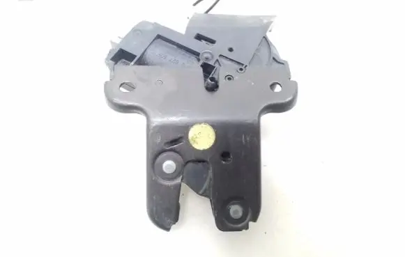 Loading door lock