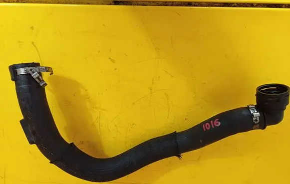 Citroen C5 Gearbox oil cooler pipe/hose