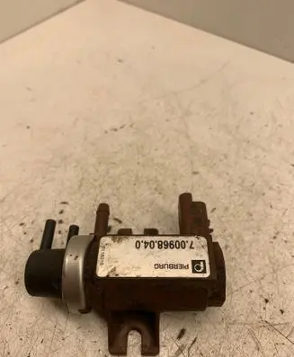 Ford Focus Vacuum valve 700968040