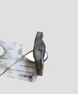 Opel Astra K Fuel Injector clamp holder