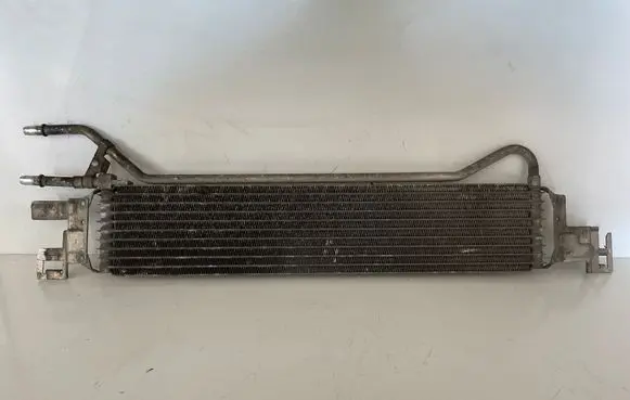 Engine oil radiator