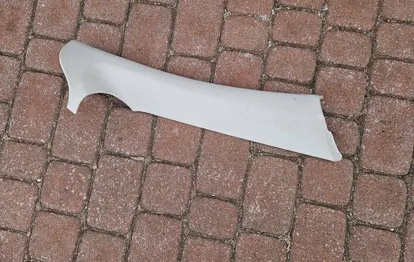 Opel Zafira C (D)pillar trim (top) 39038658
