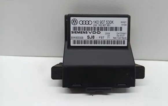Skoda Octavia Mk2 (1Z) Gateway control module 1K0907530K 5WK50000B 1K0907951