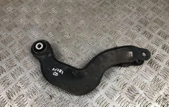 Rear control arm