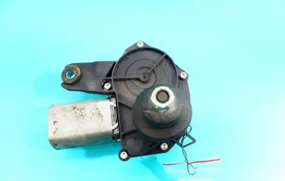 Peugeot 107 Rear window wiper motor 53025512 IMPRK1299763