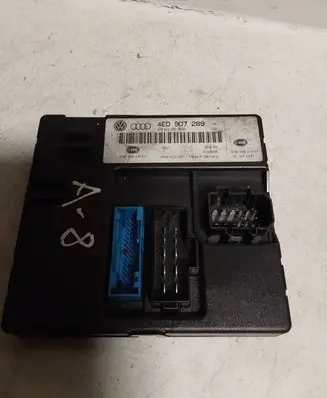 Audi A8 S8 D3 4E Comfort/convenience module 4E0907289 5DK00843207 4E0910289B