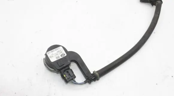 Land Rover Discovery 4 - LR4 Viscous fan clutch AH328C617AE