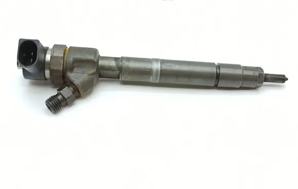Mercedes-Benz C W203 Fuel injector A6480700487 0445110177