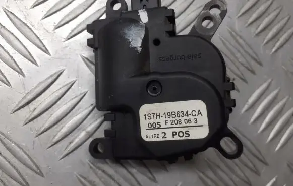 Ford Focus A/C air flow flap actuator/motor 1S7H-19B634-CA