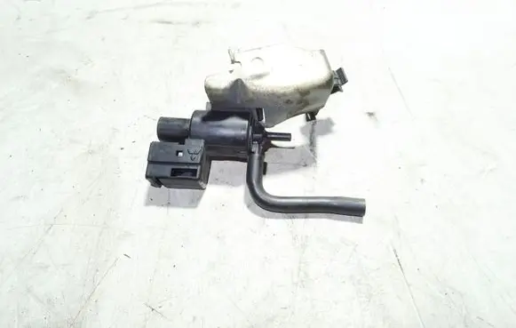 Mazda MPV Turbo solenoid valve KL013904 K5T49091