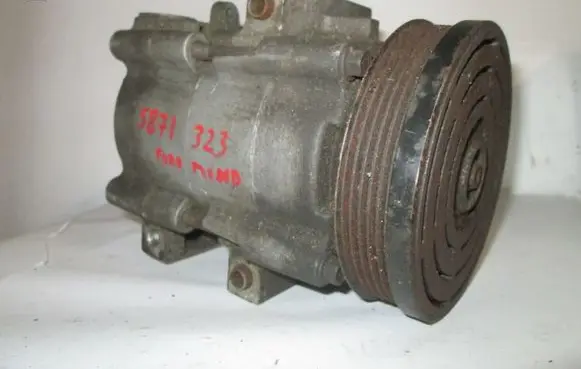 Ford Mondeo MK I Air conditioning (A/C) compressor (pump) 96BW19D629CA