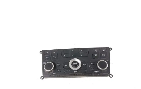 Head unit multimedia control
