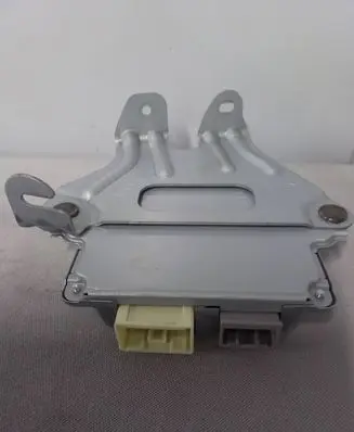 Subaru Outback (BT) Voltage converter/converter module 82714FL000
