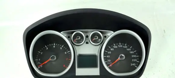 Speedometer (instrument cluster)