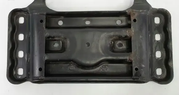 Mercedes-Benz GLK (X204) Gearbox mounting bracket A2042401302