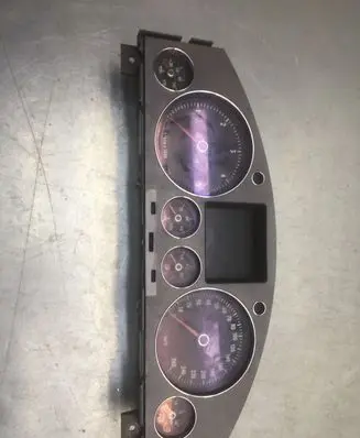 Volkswagen Phaeton Speedometer (instrument cluster) 0263660004 0305000094 3D0920885A