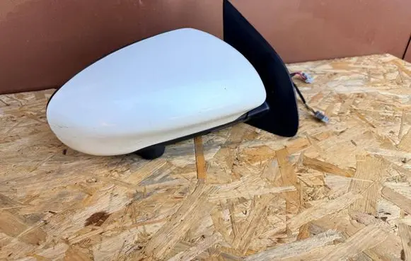 Nissan Qashqai+2 Front door electric wing mirror 96301BR79E
