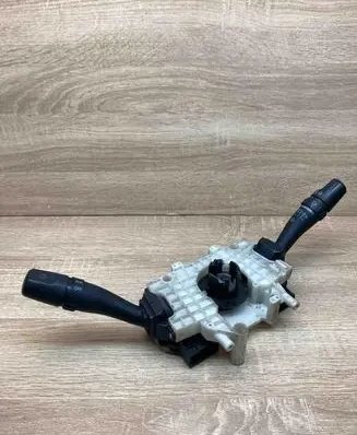 Hyundai Santa Fe Wiper turn signal indicator stalk/switch 212000452