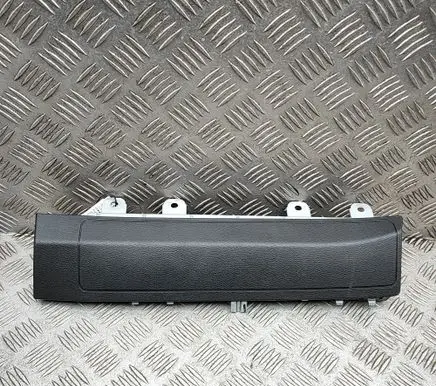 Mercedes-Benz CLA C117 X117 W117 Knee airbag A1768600402