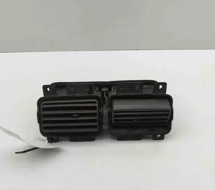 Nissan Patrol Y61 Dashboard air vent grill cover trim 68750VB000