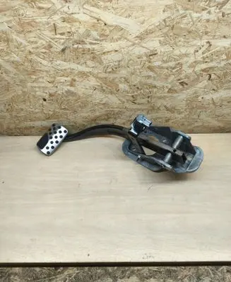 Jeep Grand Cherokee Brake pedal 04581656AA