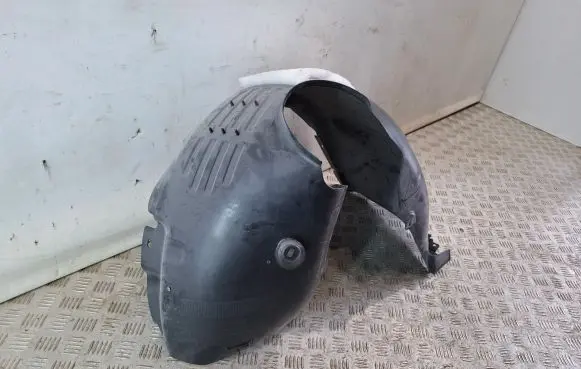 Volkswagen Golf VII Front wheel arch liner splash guards 5G0805978