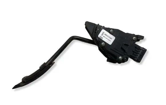 Suzuki Swift I Accelerator throttle pedal 4940062J70
