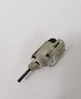 Audi A4 S4 B6 8E 8H Brake pedal sensor switch 8E0927189B