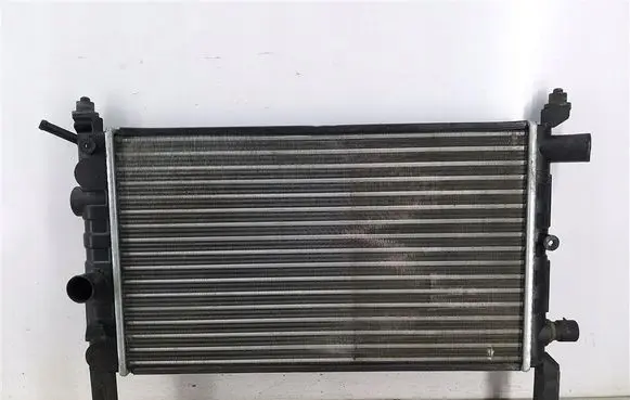 Opel Astra F Coolant radiator